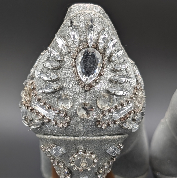 Gianni Bini Merri Silver Platform Embellished Heels - Picture 5 of 12